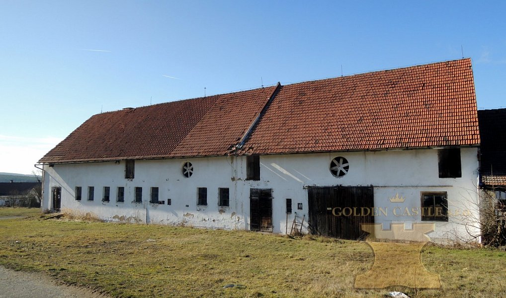 Prodej výrobních prostor 7 000 m², Dublovice – náhled fotky 15