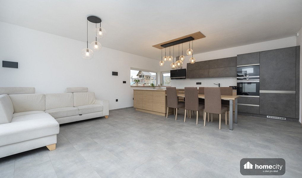 Pronájem domu 139 m² s pozemkem 594 m², Hlinsko – náhled fotky 4