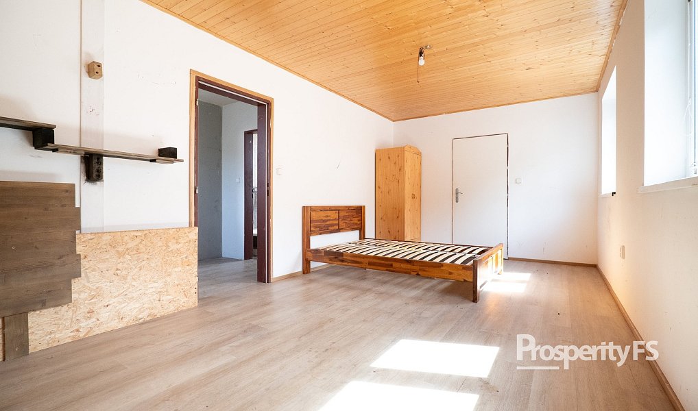 Prodej domu 150 m² s pozemkem 409 m², Neuměřice – náhled fotky 9