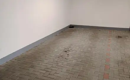 Prodej vnitřního garážového stání v Olomouci na ul. Jarmily Glazarové, Jarmily Glazarové, Olomouc - Hejčín