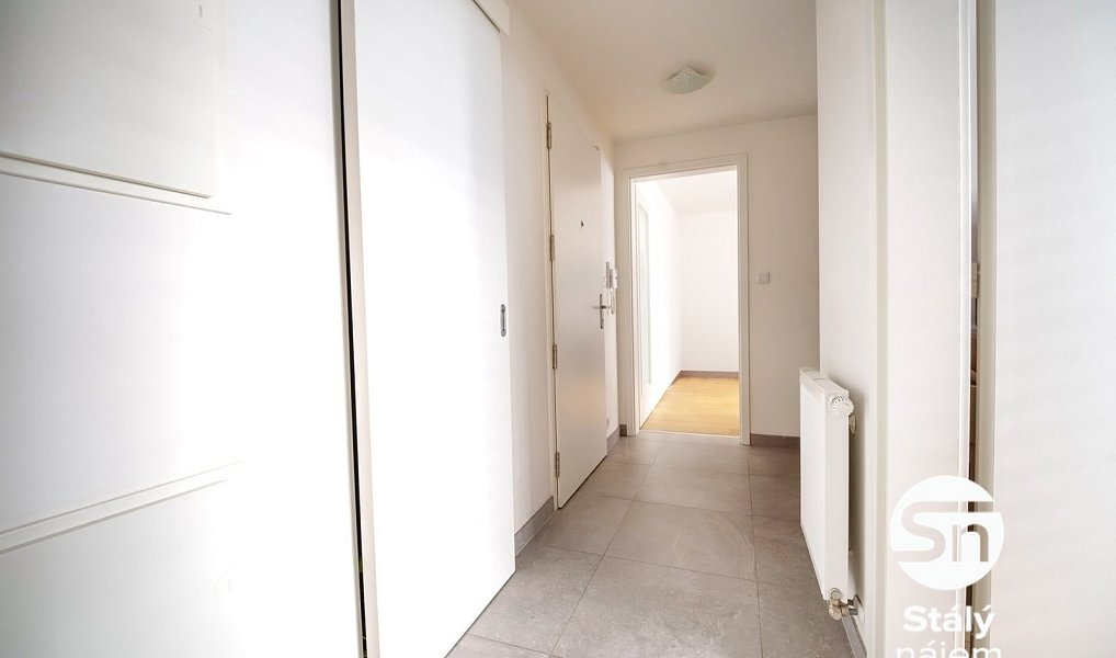 Pronájem bytu 2+kk 73 m², Praha – náhled fotky 10