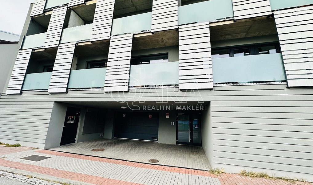 Pronájem bytu 2+kk 80 m², České Budějovice – náhled fotky 9