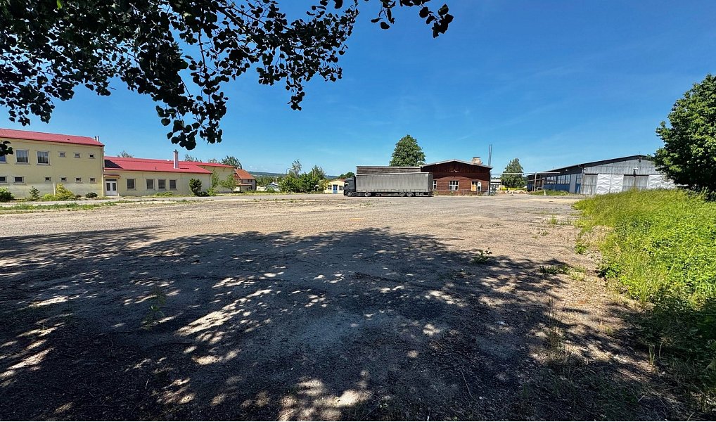 Prodej výrobních prostor 1 400 m², Litomyšl – náhled fotky 34