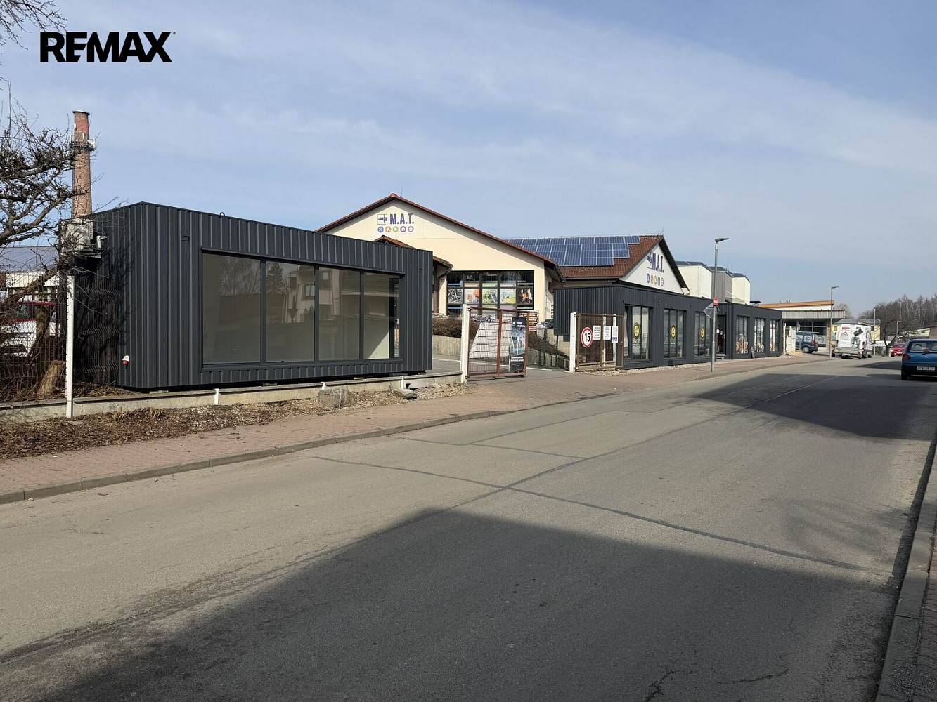 Pronájem obchodních prostor 20 m² – fotografie 2