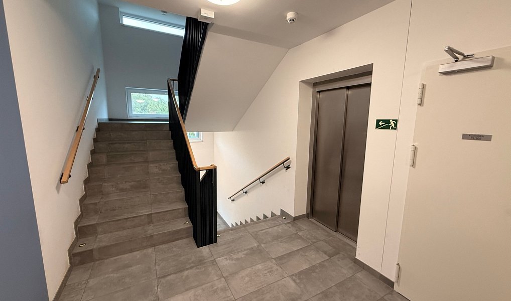 Pronájem bytu 2+kk 55 m², Praha – náhled fotky 21