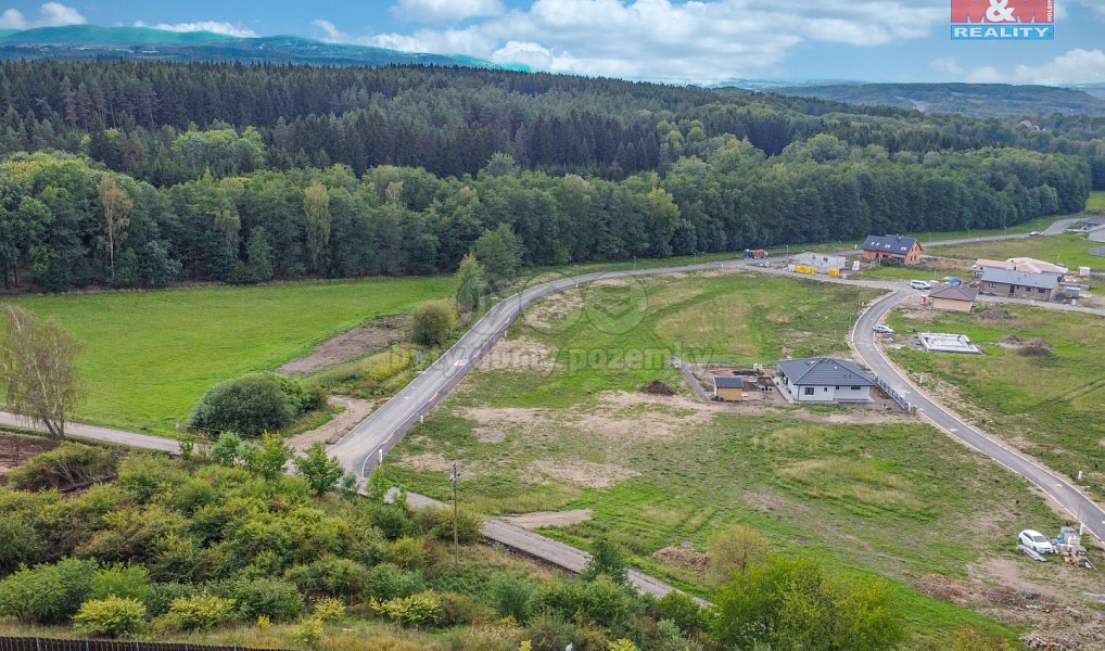 Prodej stavebního pozemku 1 244 m², Hory – náhled fotky 12