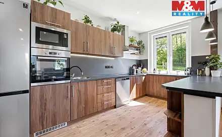 Prodej domu 266 m² s pozemkem 6 179 m², Nové Město pod Smrkem - Hajniště, okres Liberec