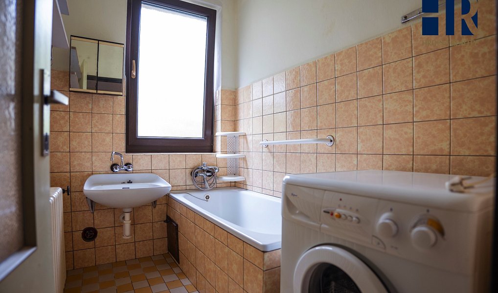 Prodej domu 231 m² s pozemkem 630 m², Pelhřimov – náhled fotky 24