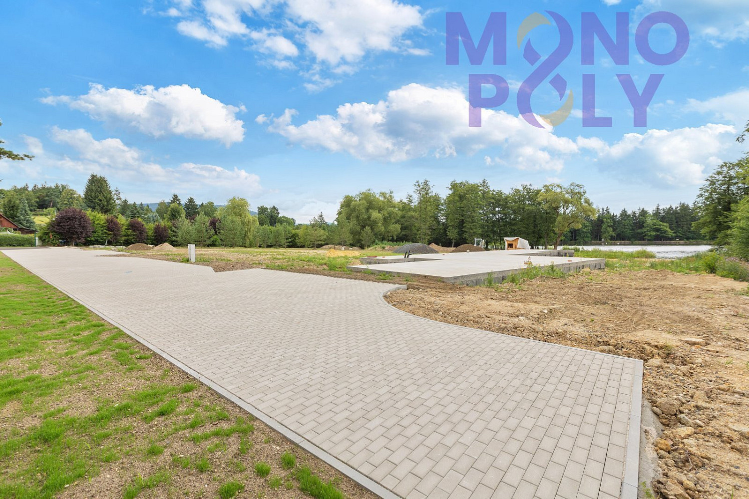 Prodej stavebního pozemku 794 m²