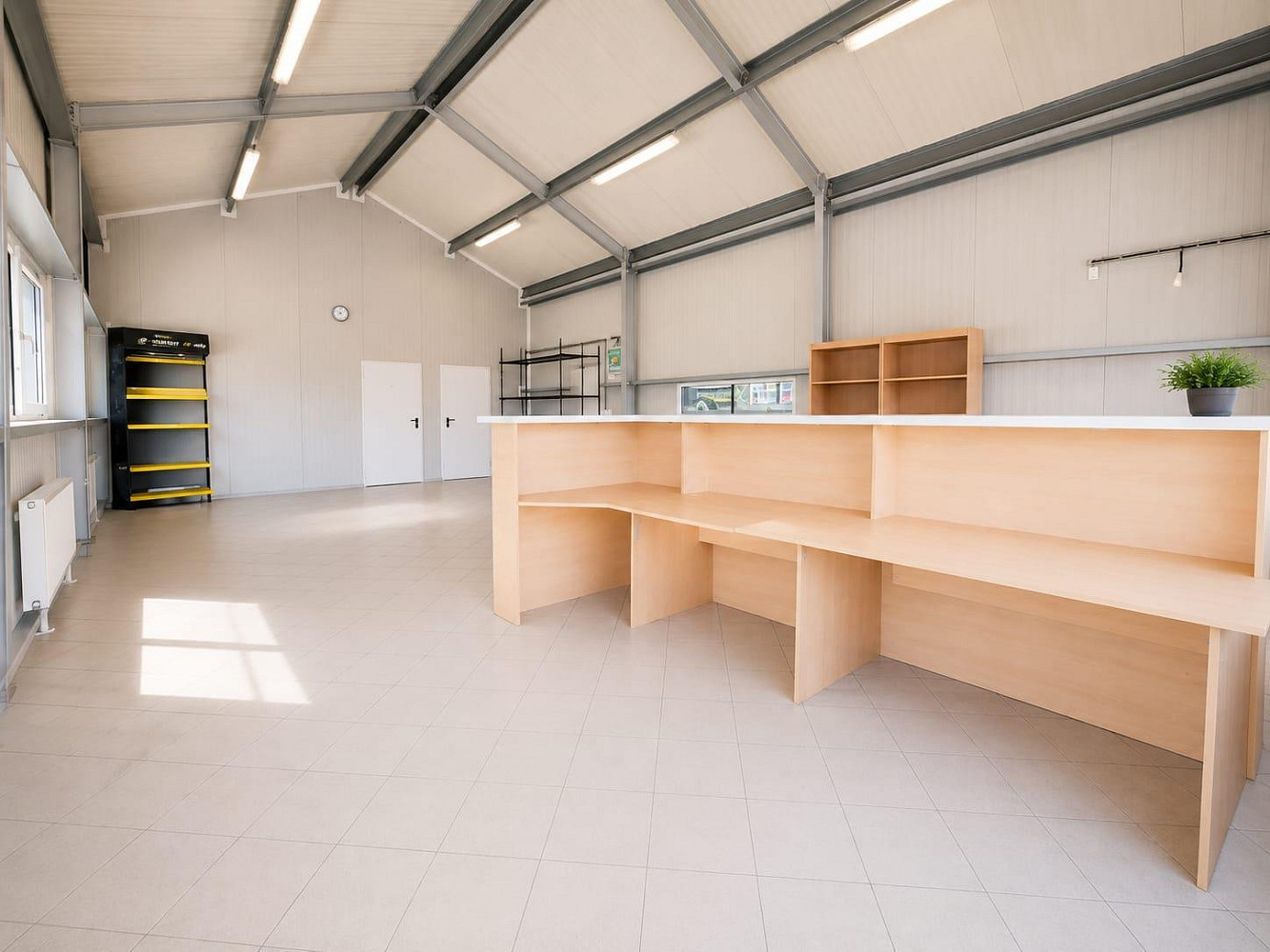 Pronájem skladovacích prostor 98 m² – fotografie 4