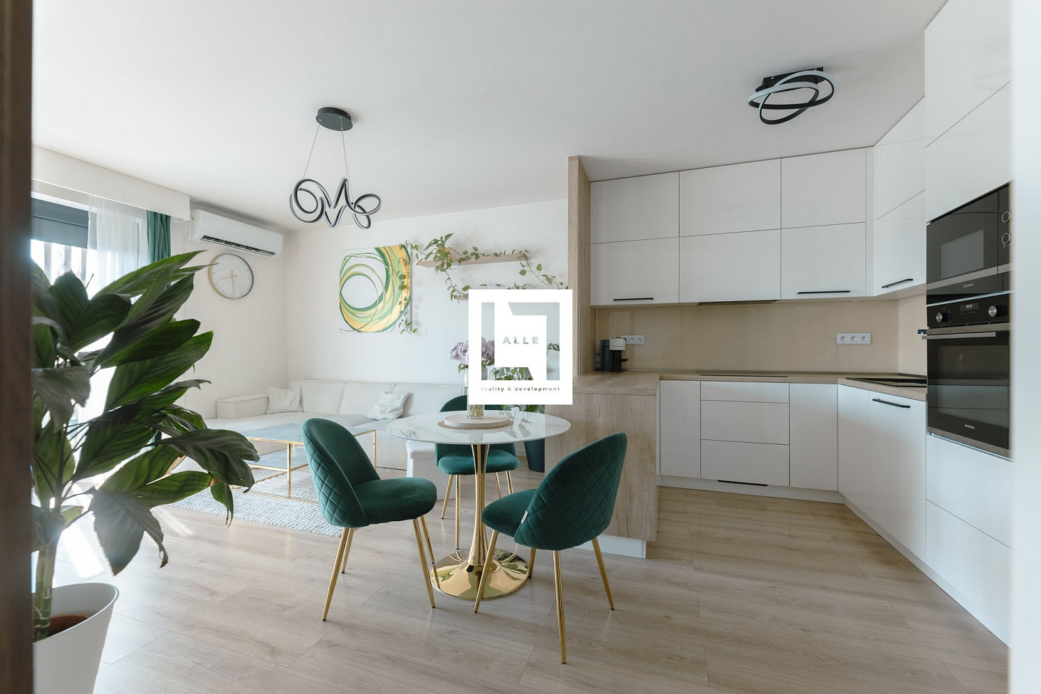 Prodej bytu 2+kk 60 m² – pohled 2
