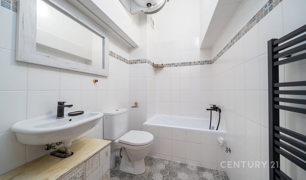Prodej domu 113 m² s pozemkem 95 m², Úpice – náhled fotky 27