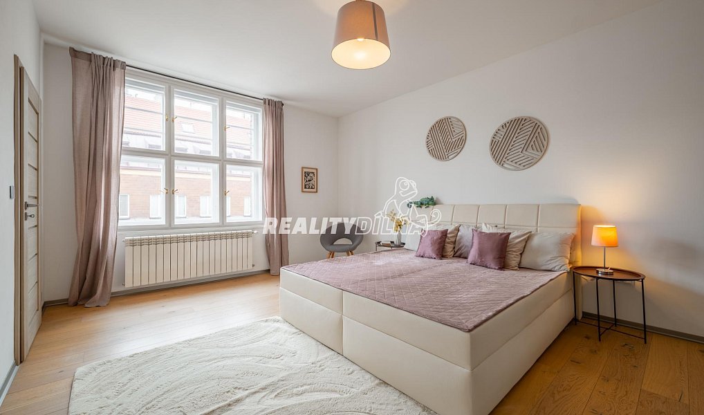 Prodej bytu 3+kk 99 m², Praha – náhled fotky 8