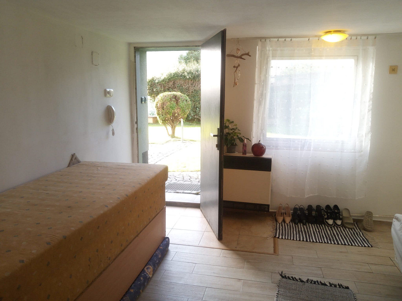 Pronájem bytu 1+kk 25 m² – fotografie 5