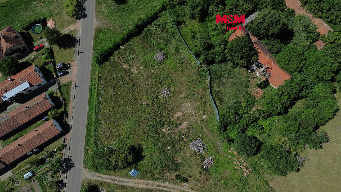 Prodej stavebního pozemku 3 000 m²