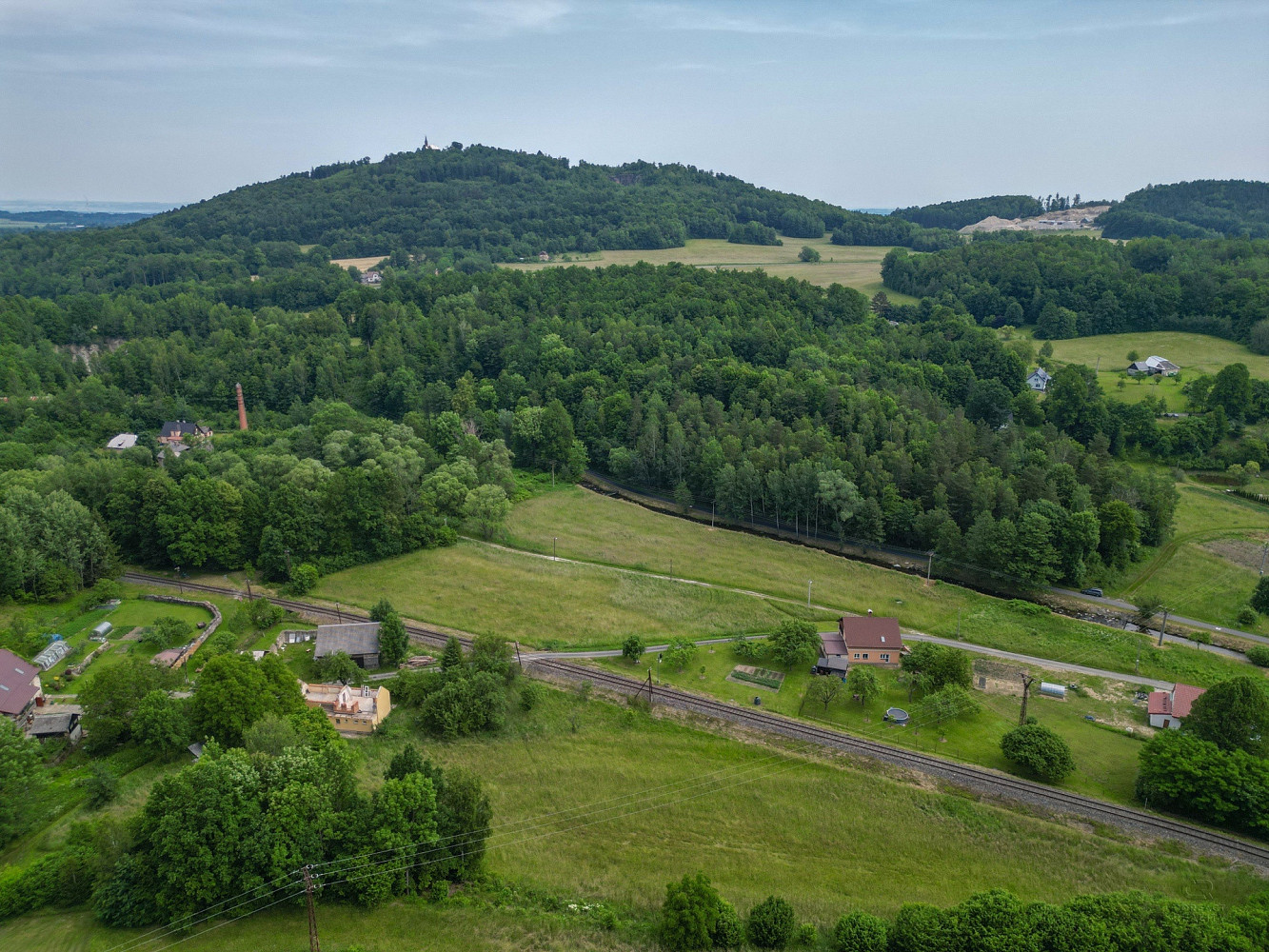 Prodej stavebního pozemku 1 300 m² – fotografie 4
