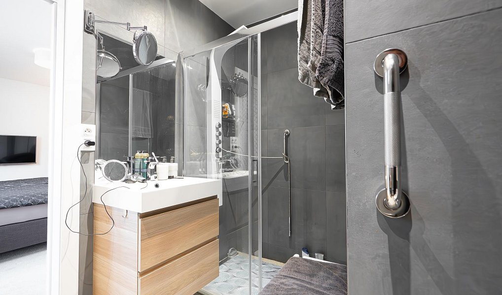 Prodej domu 140 m² s pozemkem 663 m², Králův Dvůr – náhled fotky 16