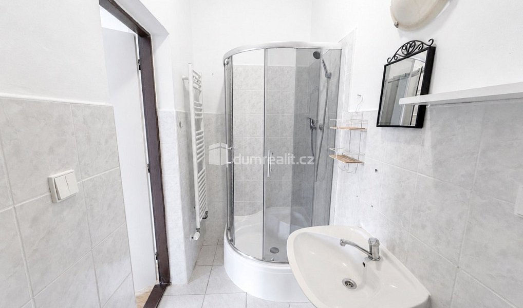Pronájem bytu 2+kk 50 m², Dubí – náhled fotky 9