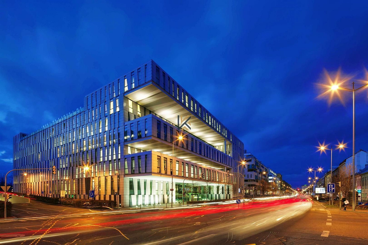 Pronájem kanceláře 406 m² – pohled 6