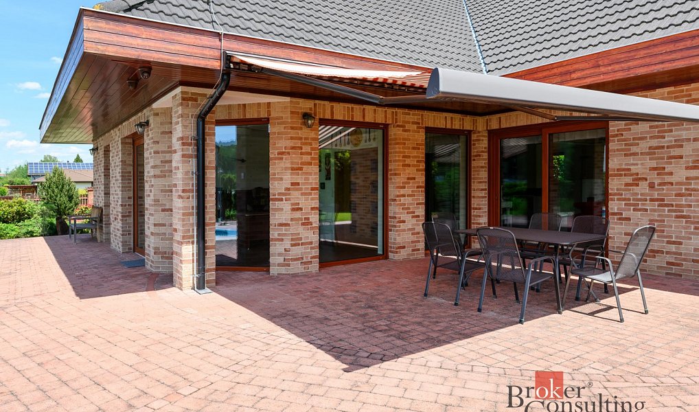 Prodej domu 372 m² s pozemkem 2 751 m², Štěnovice – náhled fotky 30