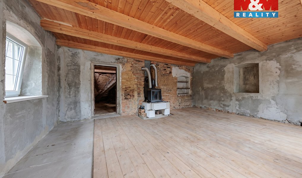 Prodej domu 180 m² s pozemkem 2 810 m², Habartov – náhled fotky 8