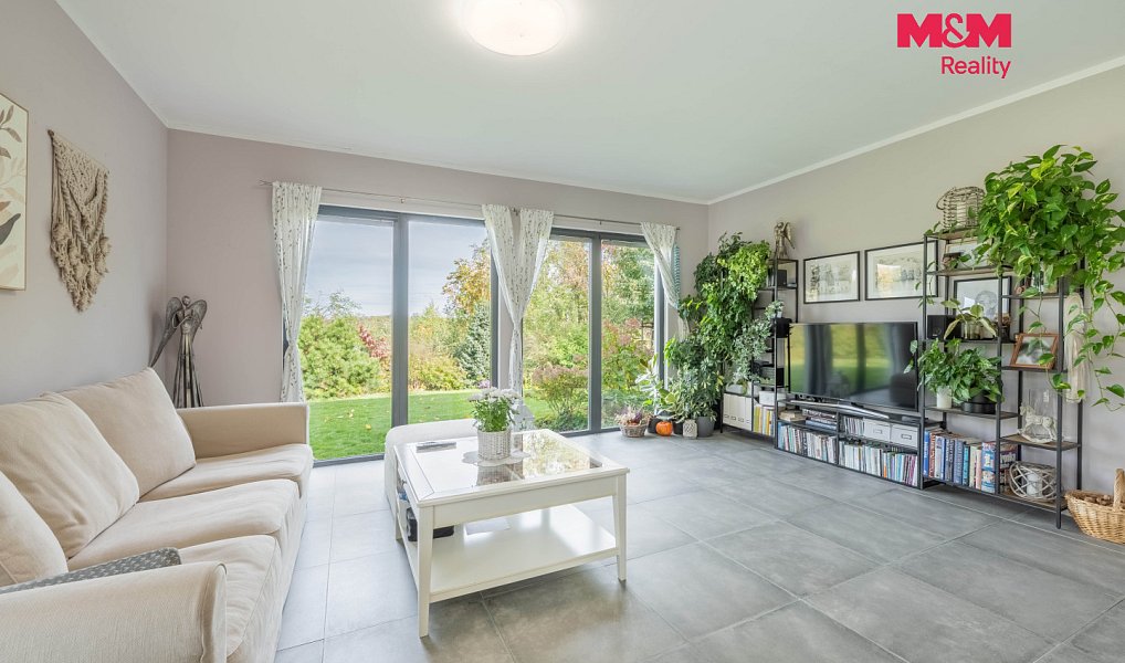 Prodej domu 85 m² s pozemkem 1 005 m², Sulice – náhled fotky 13