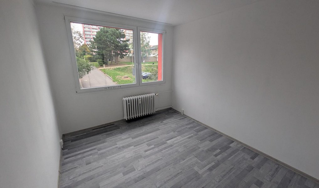 Pronájem bytu 3+1 70 m², Most – náhled fotky 5