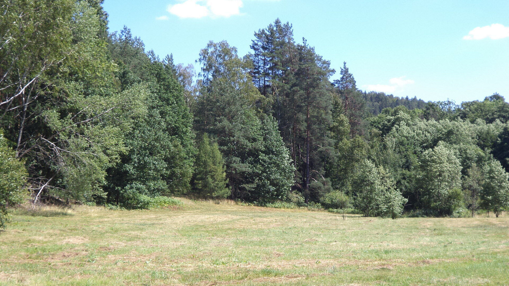Prodej pole 19 744 m²