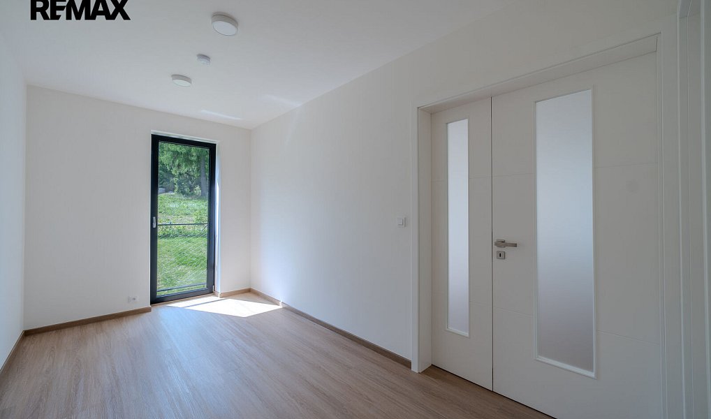 Prodej bytu 3+kk 95 m², Jablonec nad Nisou – náhled fotky 25