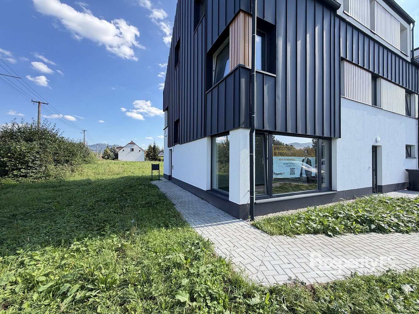Pronájem komerčního objektu (jiného typu) 54 m² – fotografie 2
