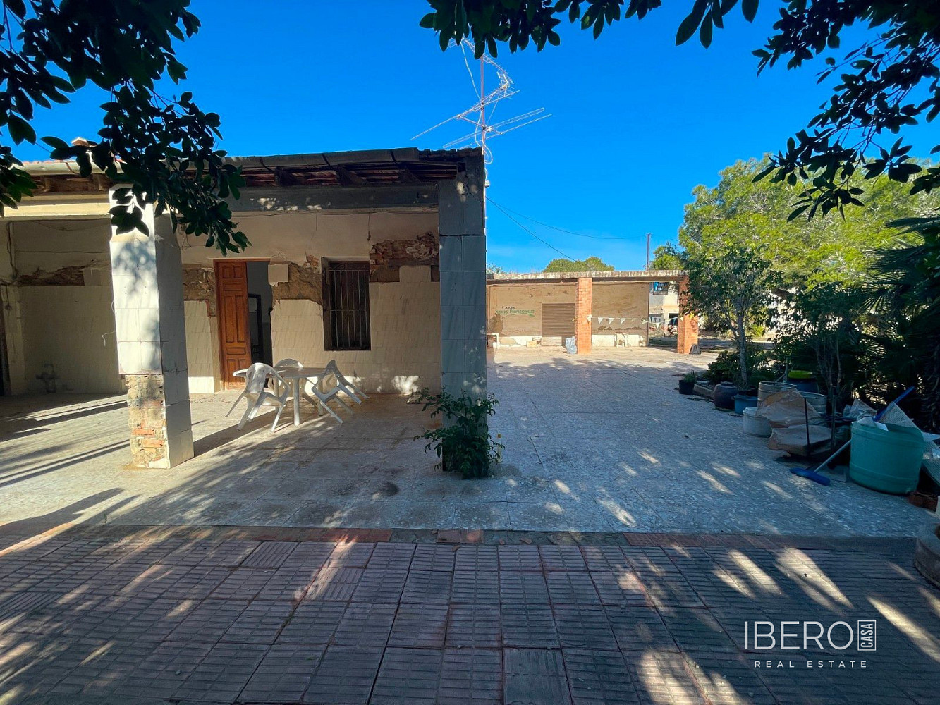 Prodej domu 450 m² s pozemkem 3 531 m² — photo 2
