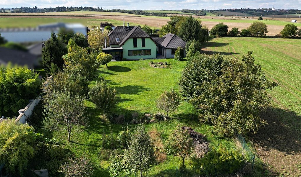 Prodej domu 197 m² s pozemkem 2 022 m², Mostkovice – náhled fotky 25