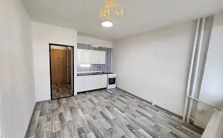 Pronájem bytu 1+kk 24 m², Mírová, Klášterec nad Ohří, okres Chomutov