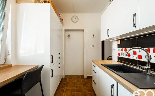 Prodej bytu 3+1 67 m², V. Volfa, České Budějovice - České Budějovice 2