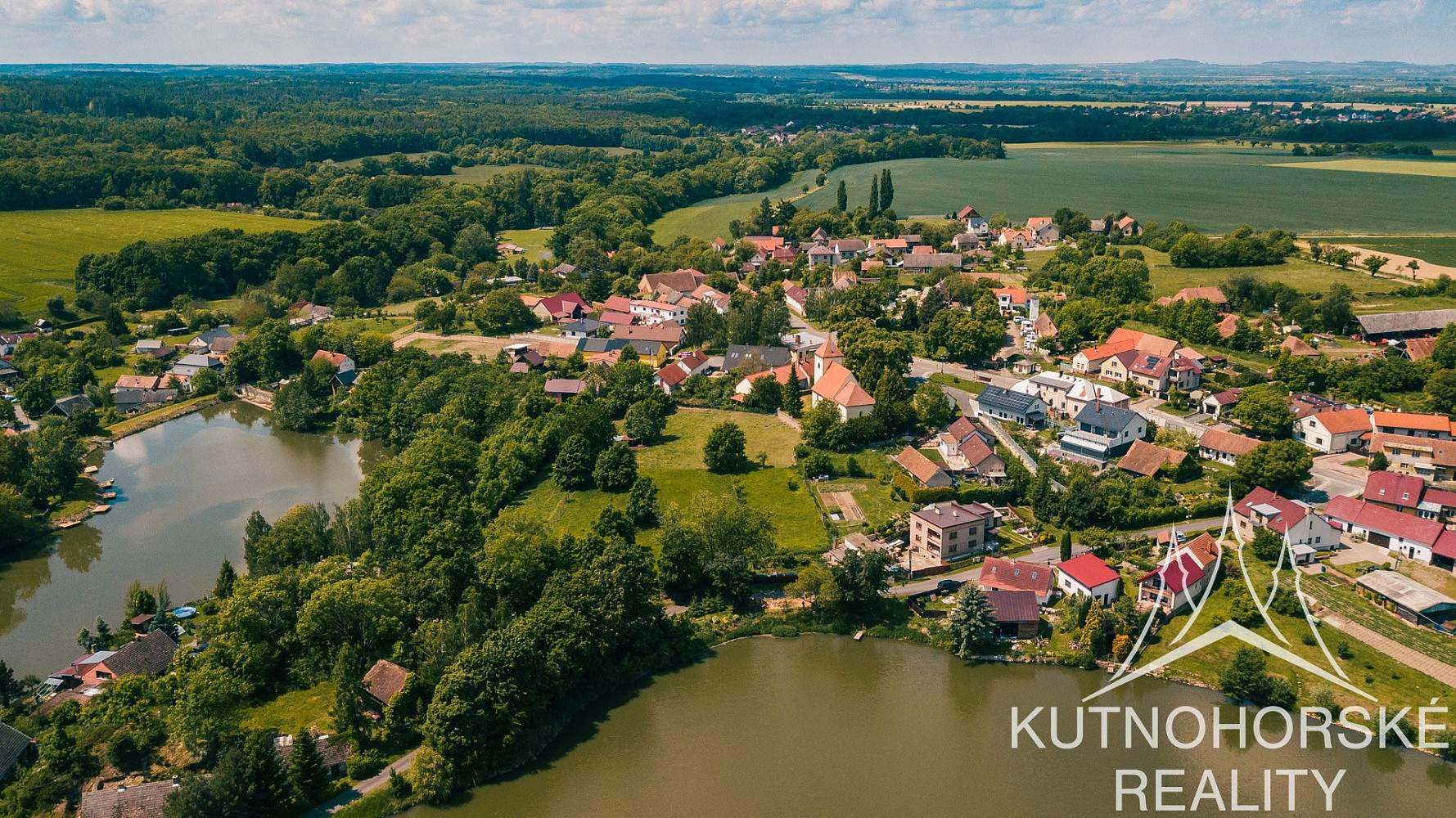 Prodej stavebního pozemku 8 504 m² – fotografie 4