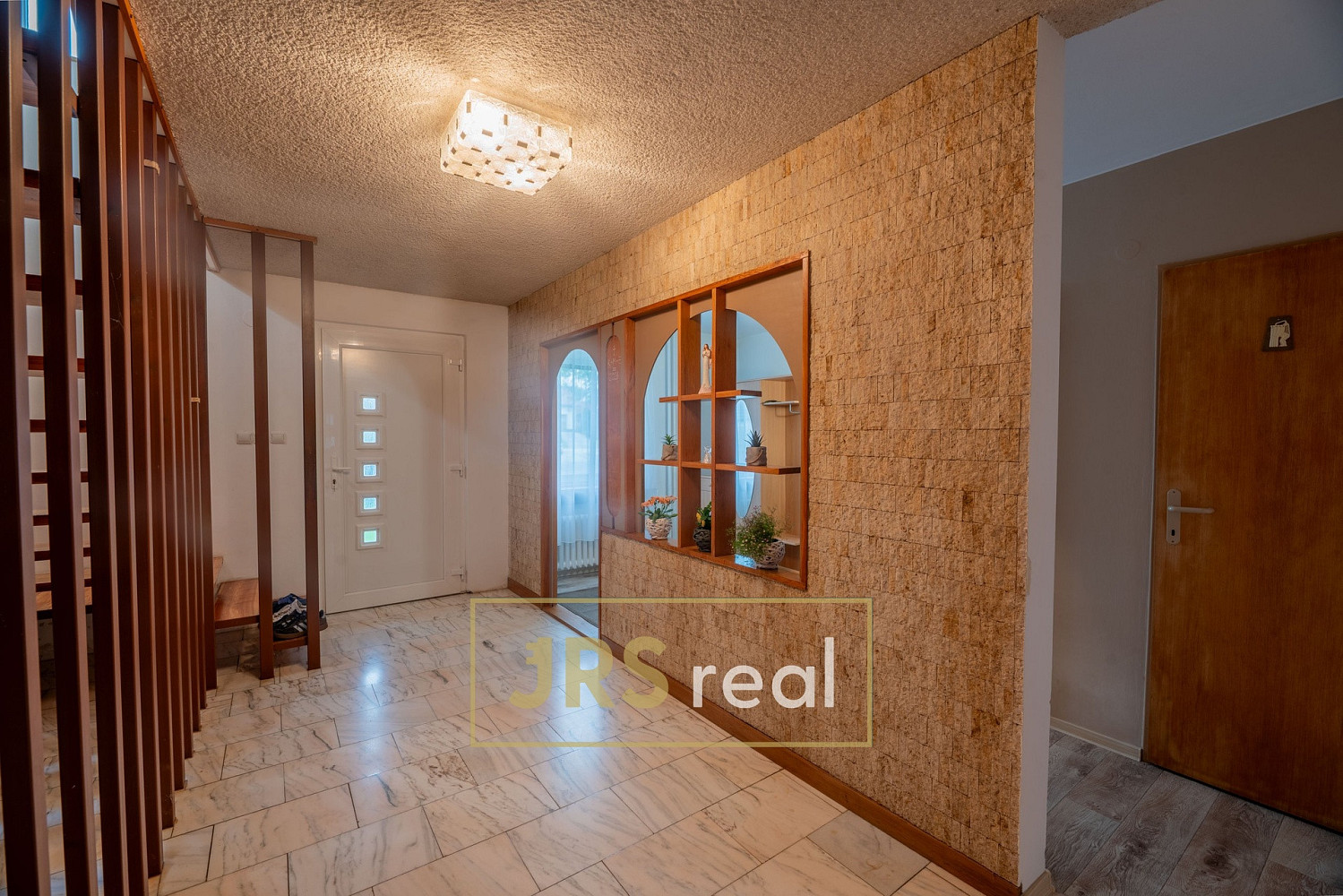 Prodej domu 226 m² s pozemkem 1 446 m² – fotografie 5