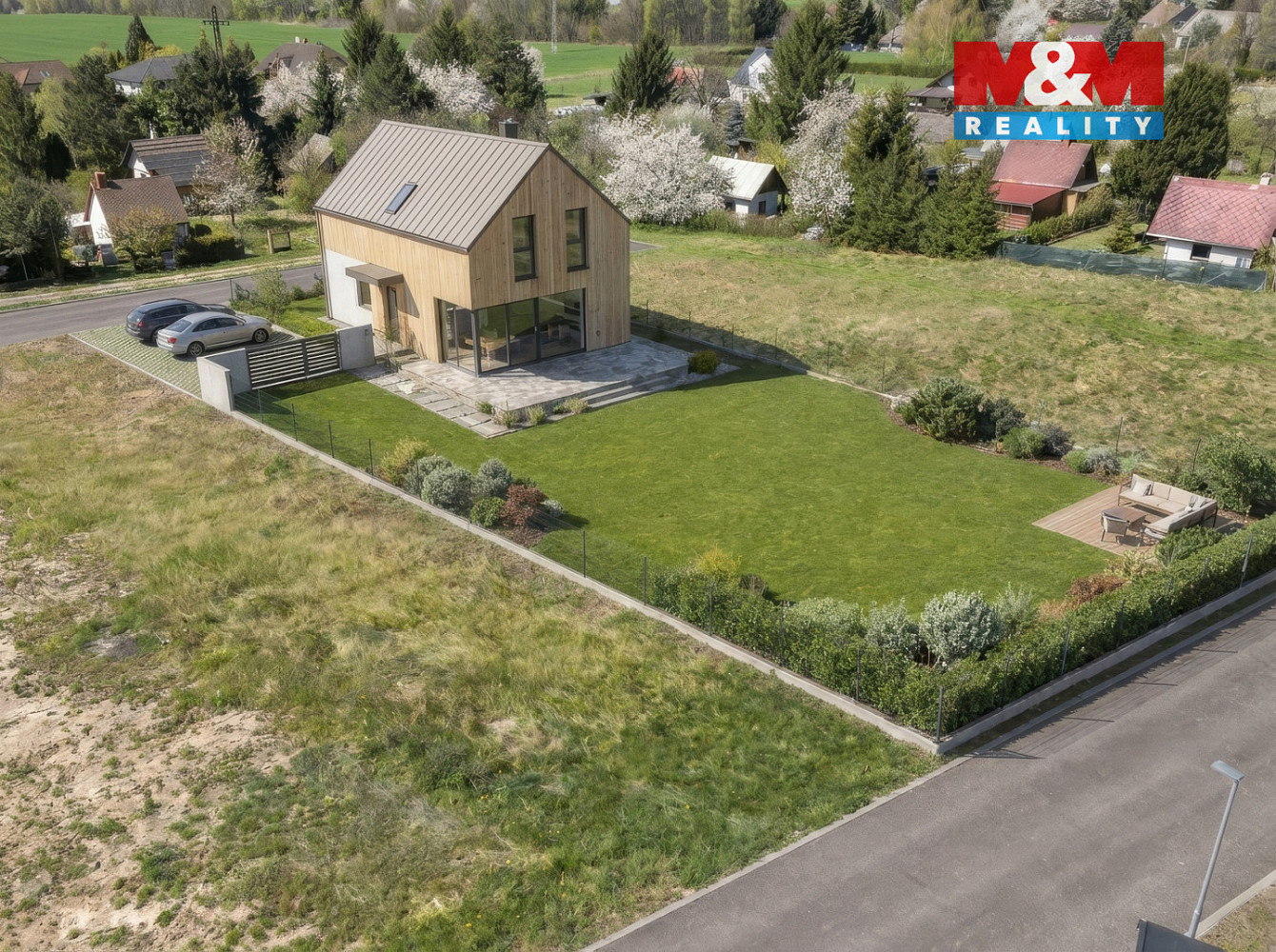 Prodej stavebního pozemku 1 384 m² — photo 2