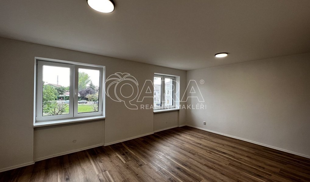 Pronájem bytu 1+kk, 38 m², Louny