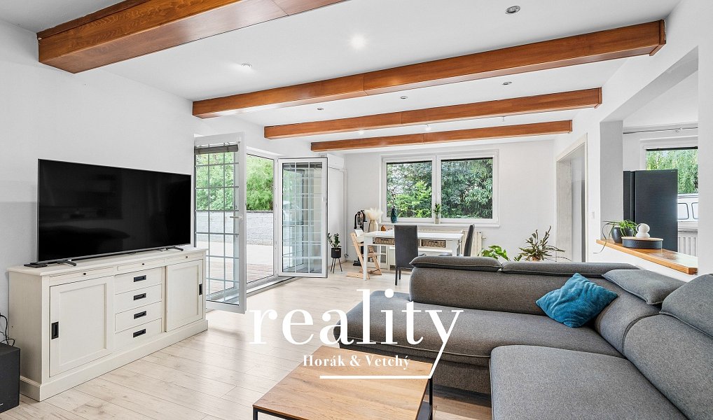 Prodej domu 292 m² s pozemkem 744 m², Práče – náhled fotky 9