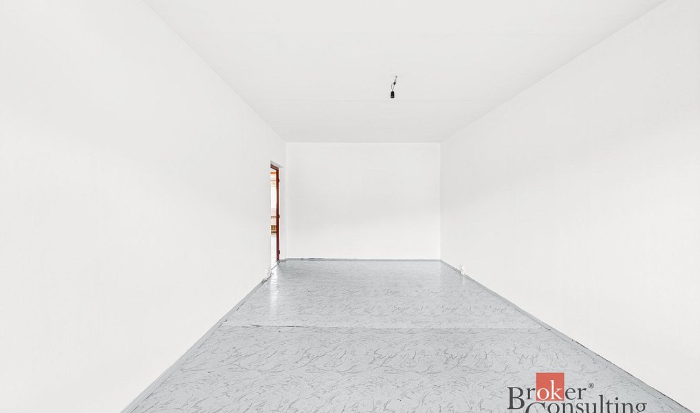 Prodej bytu 3+1 80 m², Kolinec – náhled fotky 9