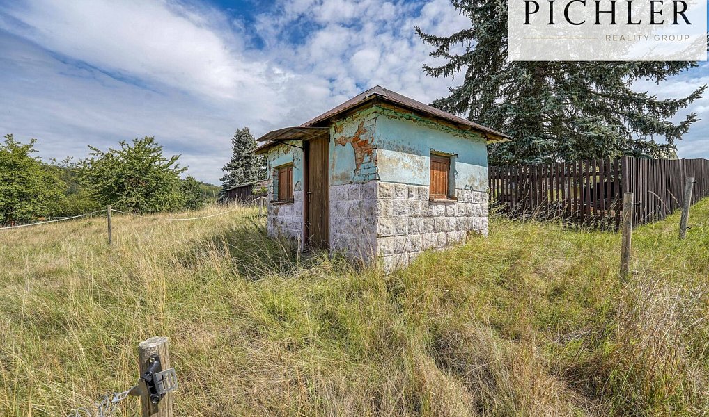 Prodej stavebního pozemku 10 447 m², Radnice – náhled fotky 26