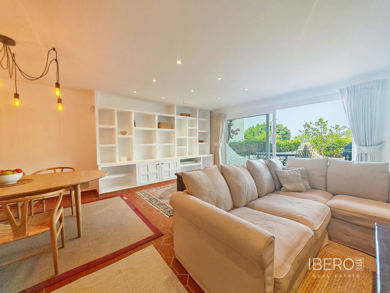 Casa 5+kk – Altos de los Monteros - Vista 2