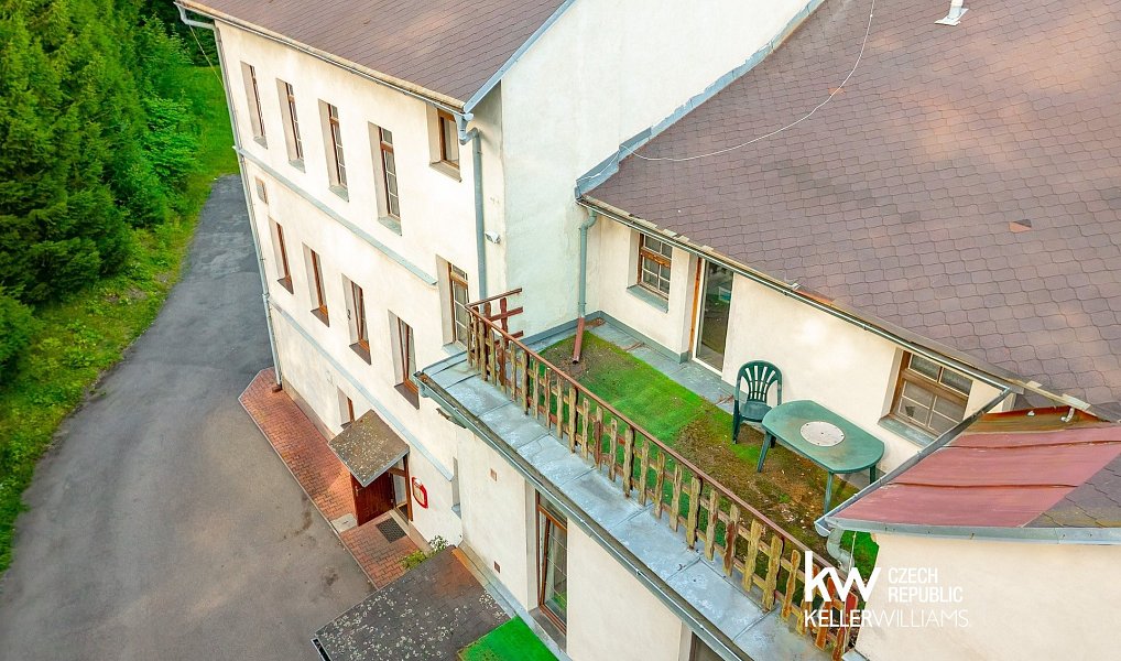 Prodej ubytovacího objektu 1 601 m², Rumburk – náhled fotky 21