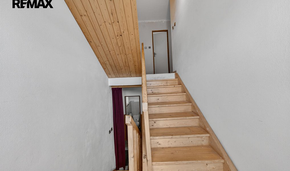 Prodej domu 281 m² s pozemkem 1 914 m², Mnich – náhled fotky 19