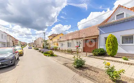 Prodej domu 90 m² s pozemkem 498 m², U sadů, Hlohovec, okres Břeclav
