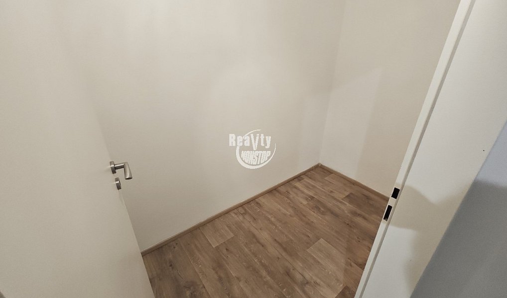 Pronájem bytu 4+kk 100 m², Jihlava – náhled fotky 9
