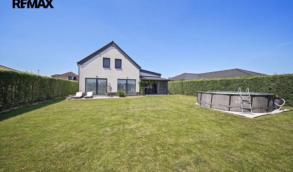Prodej domu 176 m² s pozemkem 1 000 m², Kupařovice – náhled fotky 38