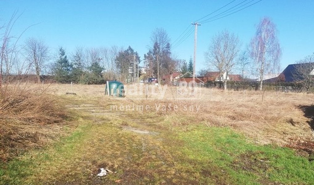 Prodej stavebního pozemku 5 170 m², Luka – náhled fotky 2