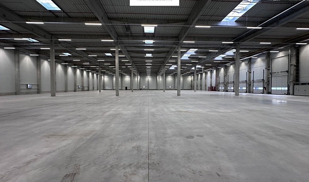 Pronájem výrobních prostor 10 000 m², Lovosice – náhled fotky 3