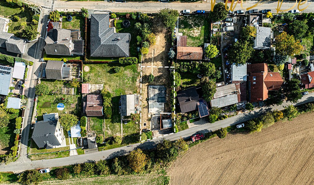 Prodej stavebního pozemku 487 m², Praha – náhled fotky 2